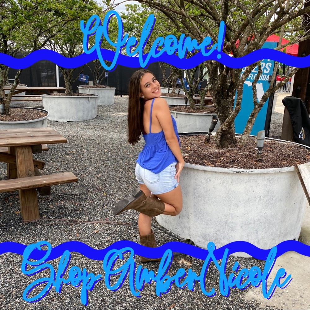 WELCOME TO MY CLOSET! 🩵💙